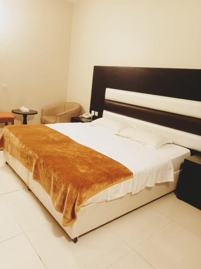 Aliqbal Hotel Al Khobar Exterior foto